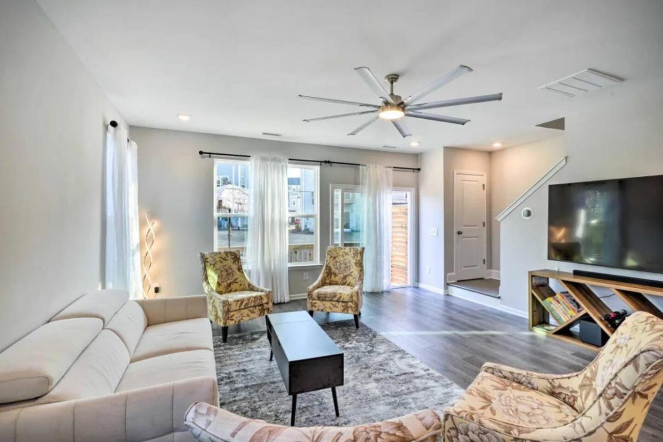 The Villas Buckingham 10 Mins To Rdu Airport Duke Downtown Durham Eksteriør bilde