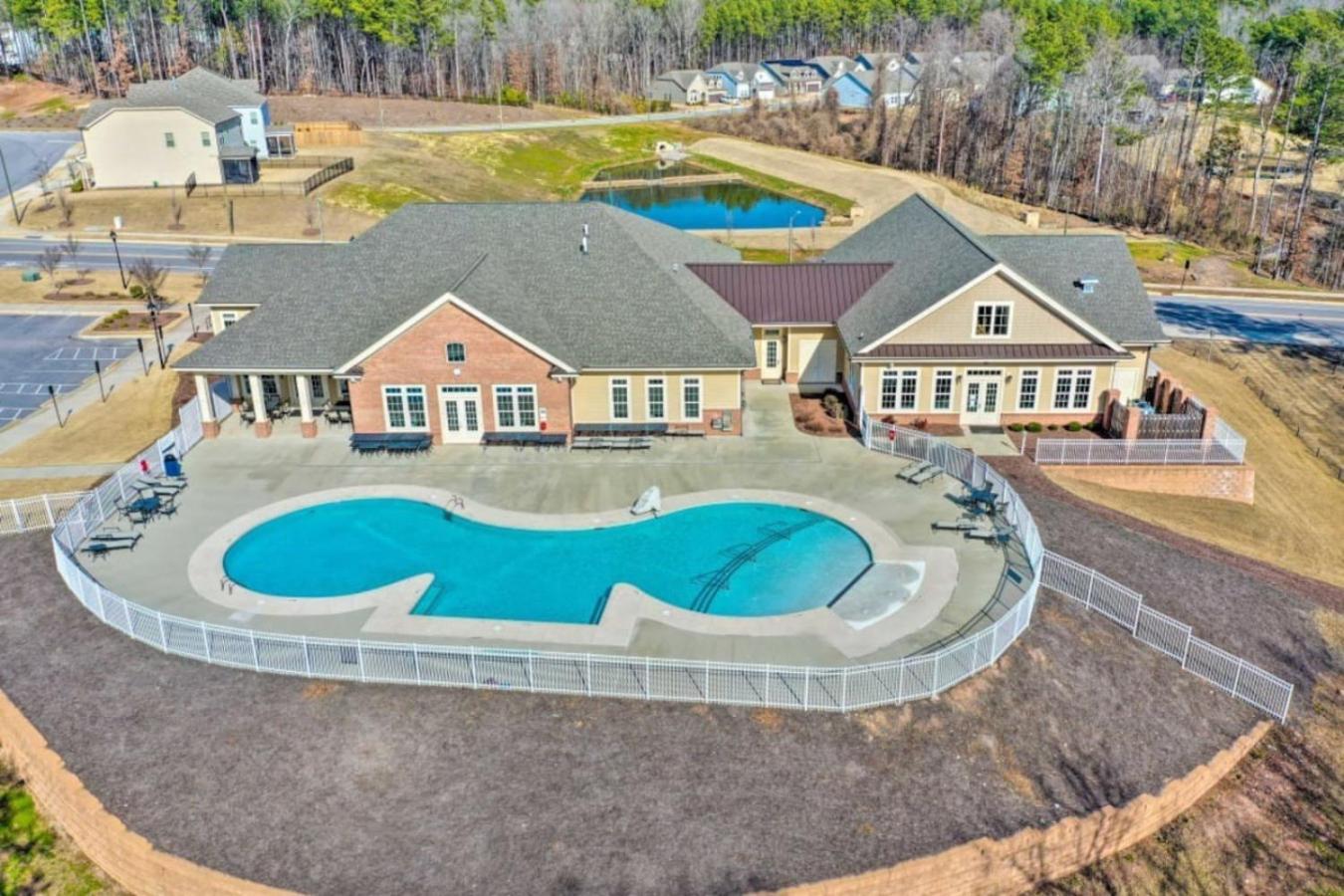 The Villas Buckingham 10 Mins To Rdu Airport Duke Downtown Durham Eksteriør bilde