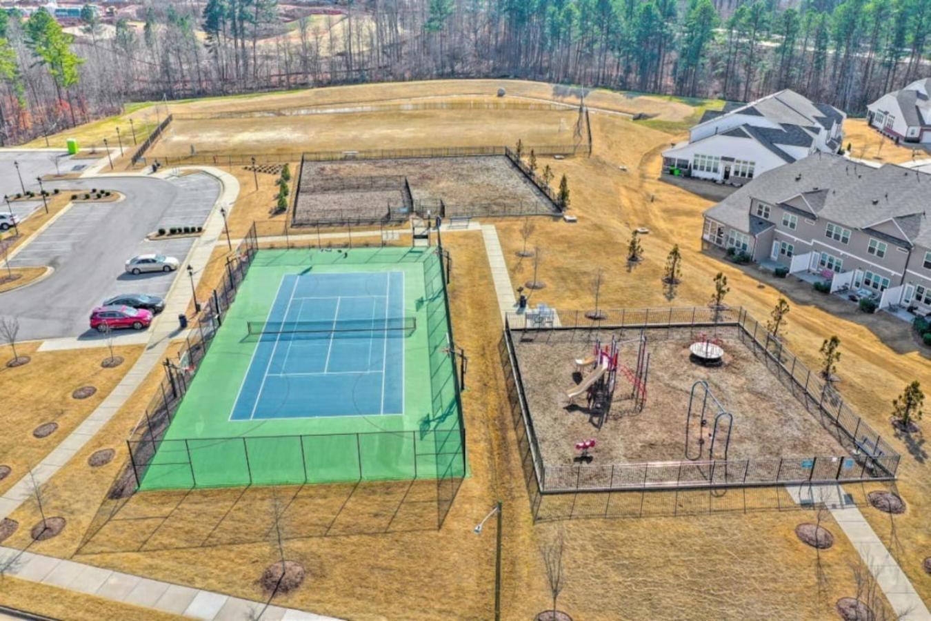 The Villas Buckingham 10 Mins To Rdu Airport Duke Downtown Durham Eksteriør bilde